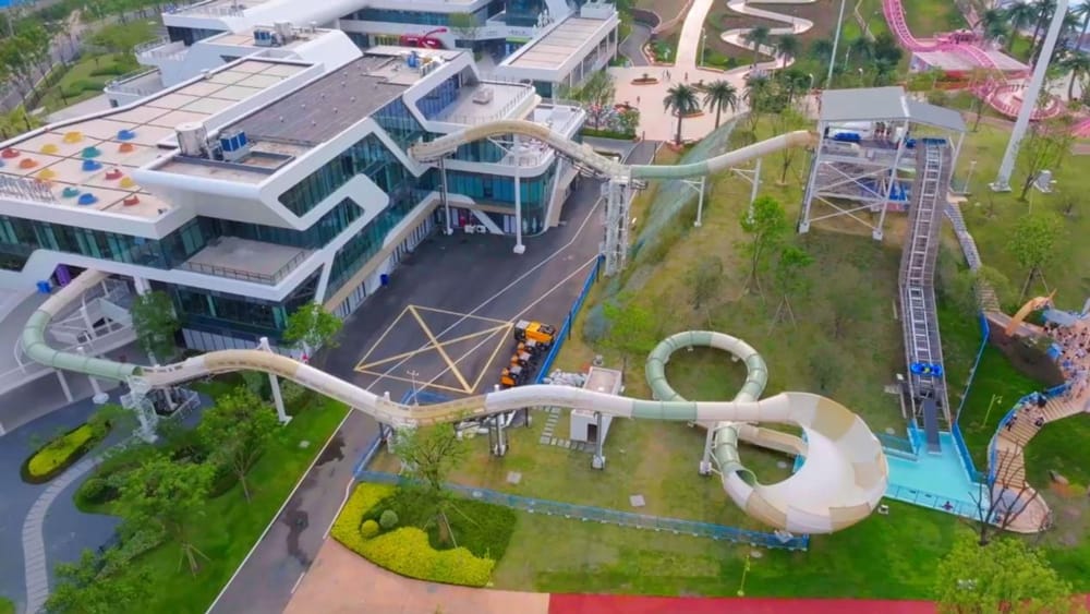 激流过山车｜当速度拥抱水花，掀起水上狂欢盛宴